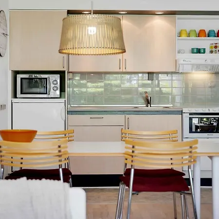 Daire Cozy Furnished Holiday - With Views To The Sea *